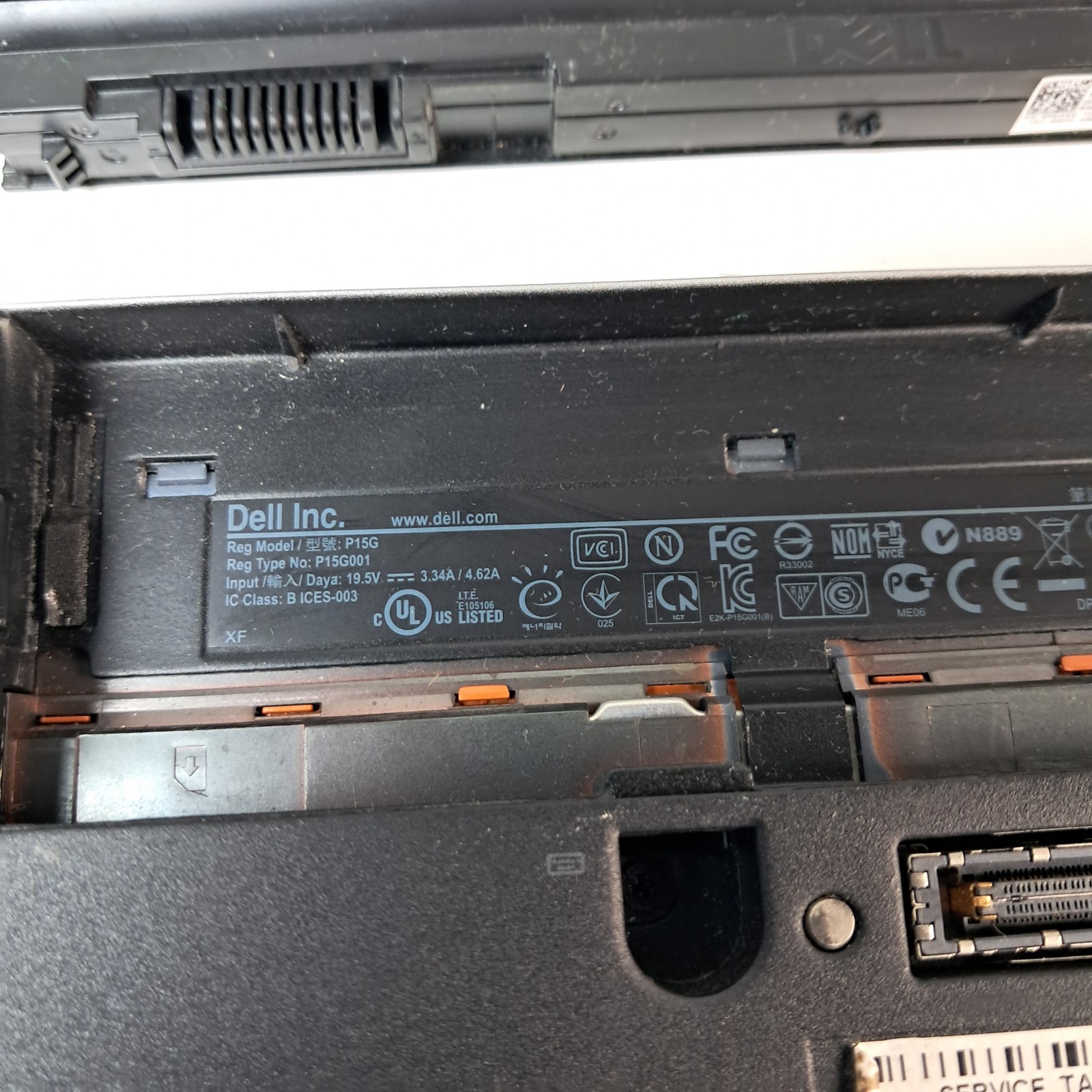 DELL LATITUDE E6420 – FOR PARTS/BAD LCD – INTEL I7 2ND GEN – 4GB RAM