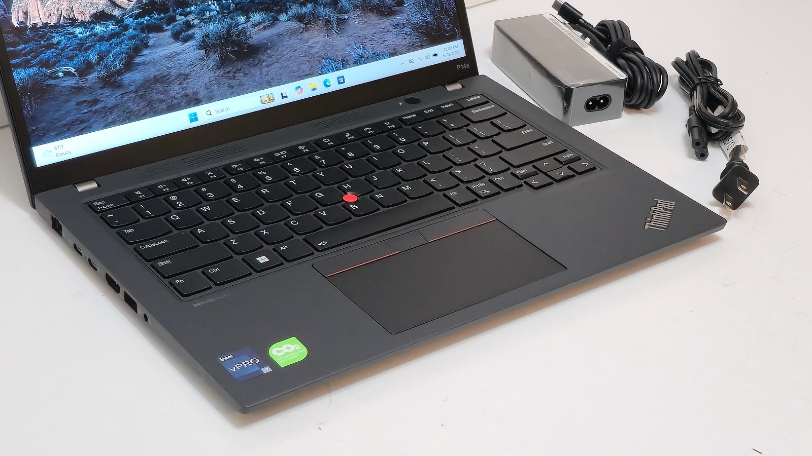 Lenovo ThinkPad P14S Gen 4 Intel i7-1370P 32GB RAM 1TB 14″ FHD – Touch