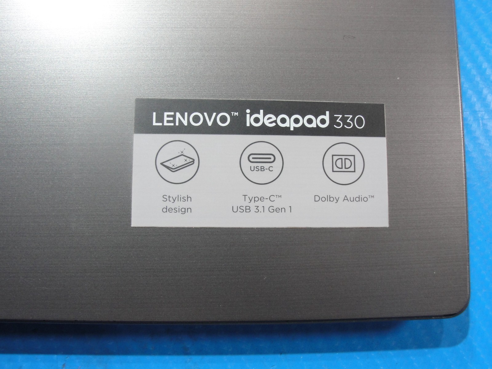 Lenovo IdeaPAd 330-15IKB 15.6” HD Intel Core i3-8130U 2.2GHz 8GB HDD 1TB