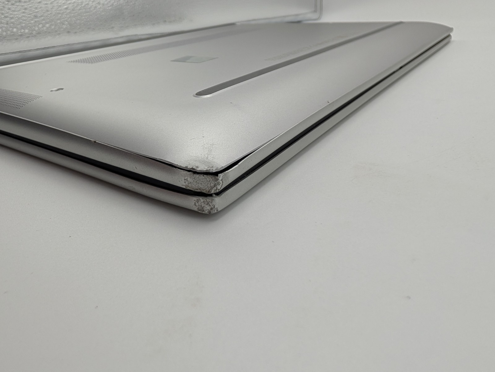 HP EliteBook 840 G11 14″ Core Ultra 7 155U 1.7GHz 16GB RAM 512GB SSD Read Desc..