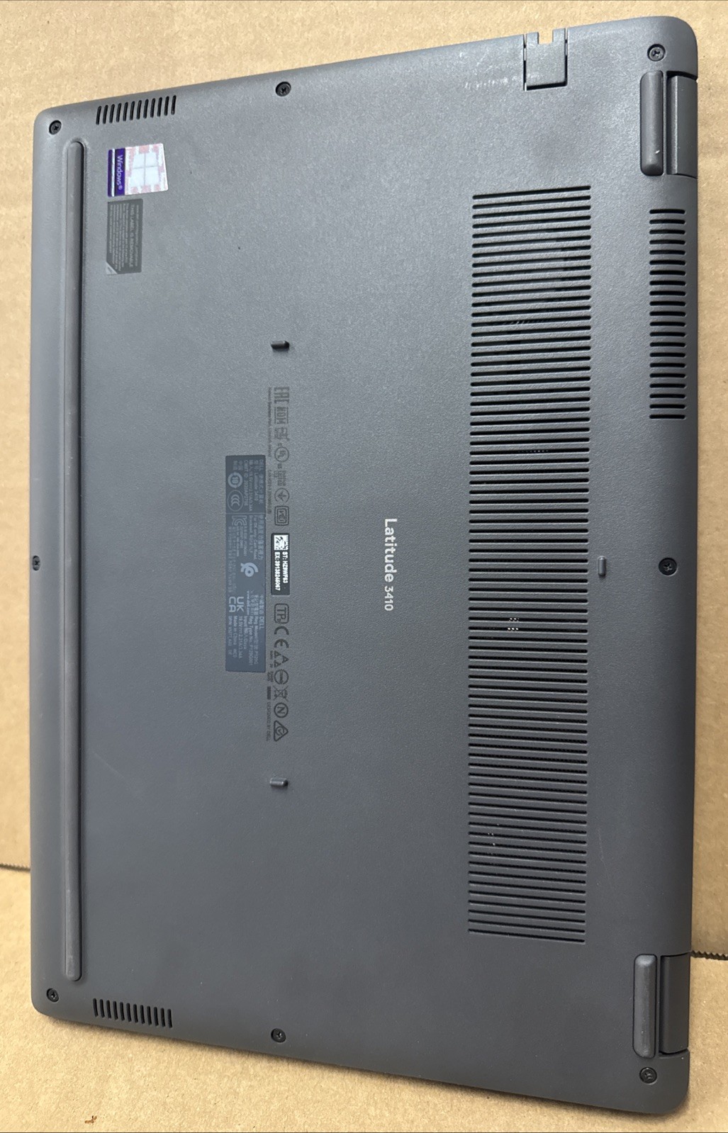 Dell Latitude 3410 i5-10210U, 8GB Ram, 256GB SSD, W10P