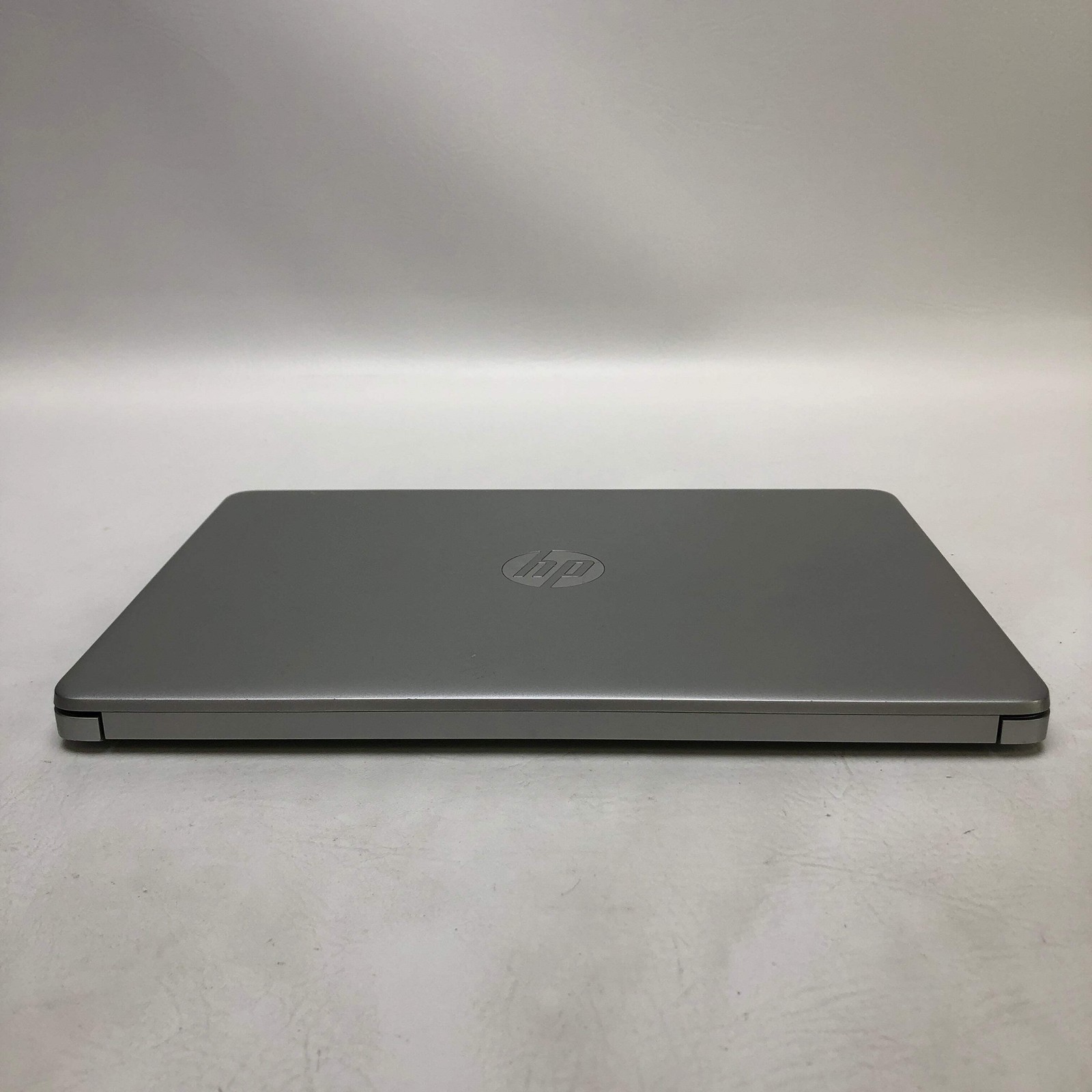 Broken HP Laptop 14-DQ1043CL 14″ i3-1005G1 1.19Ghz 8GB RAM 256GB SSD/ Marks Scre
