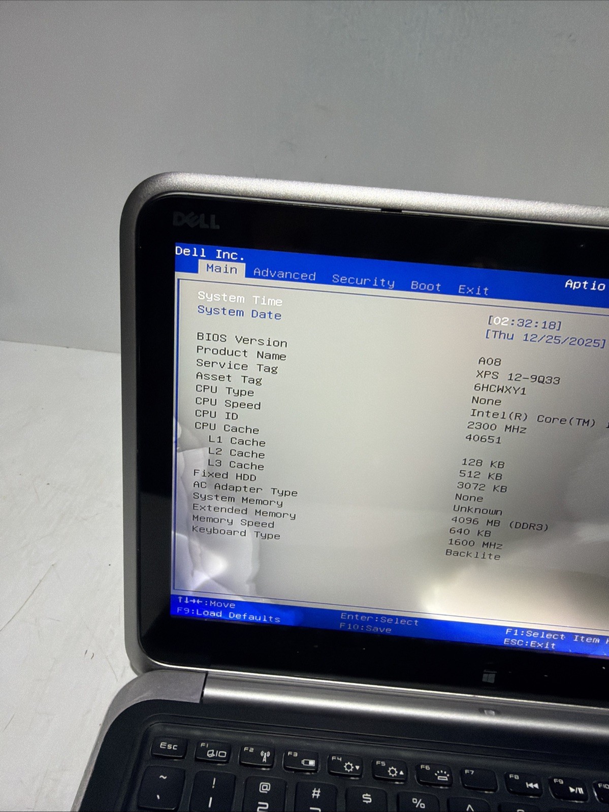 Dell XPS 12-9Q33 Laptop i5-4200u 4gb Ram No Drives Boots Bios Water DMG
