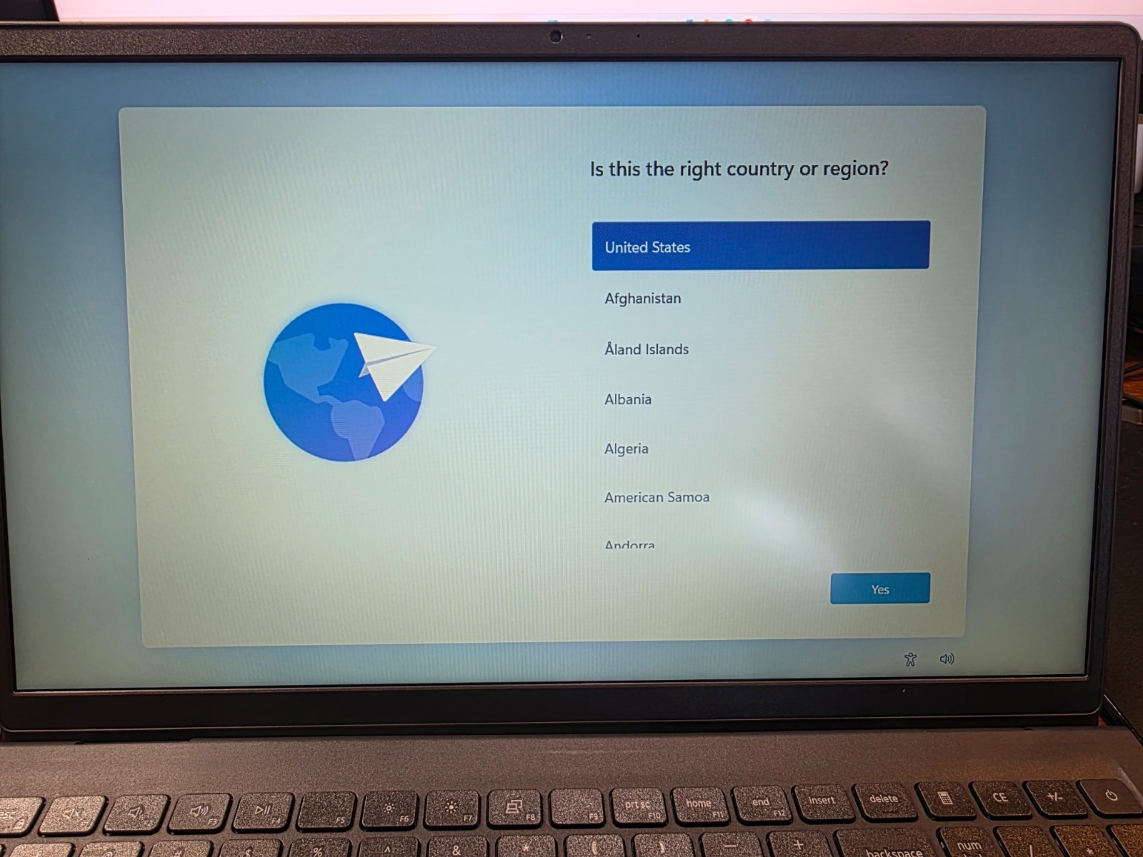 Dell Inspiron 15 3510 Laptop Black 15.6″ 2022 (Used/Works Great!)