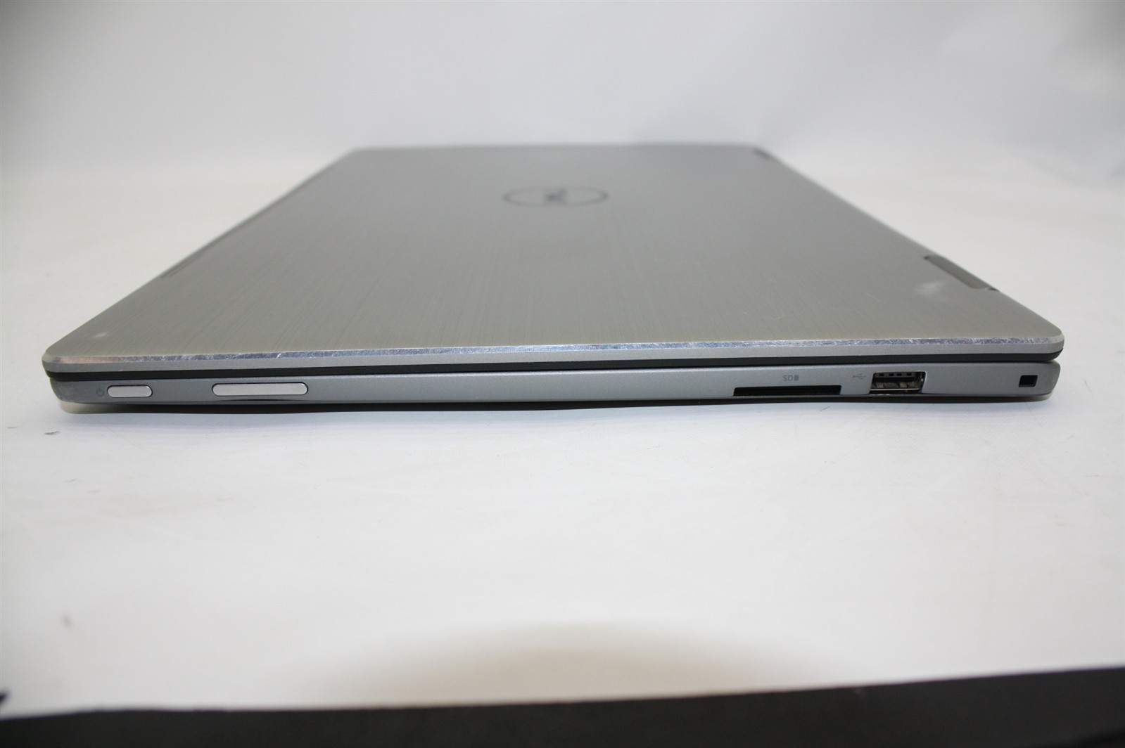 15.6″Dell Inspiron 15-7579 Laptop i7-7500U RAM 12GB SSD 256GB/Charger inc
