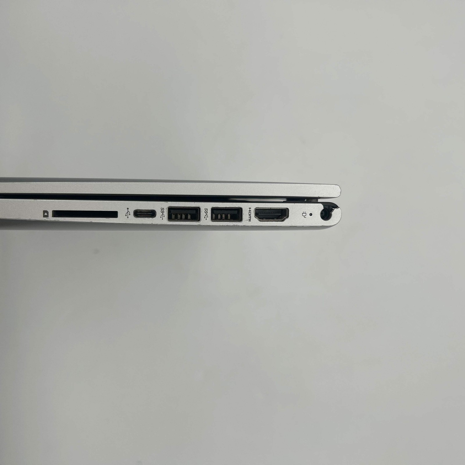 HP 14M-BA015DX 14-inch Core i3 2.4GHz 8GB RAM 512GB SSD Laptop Silver