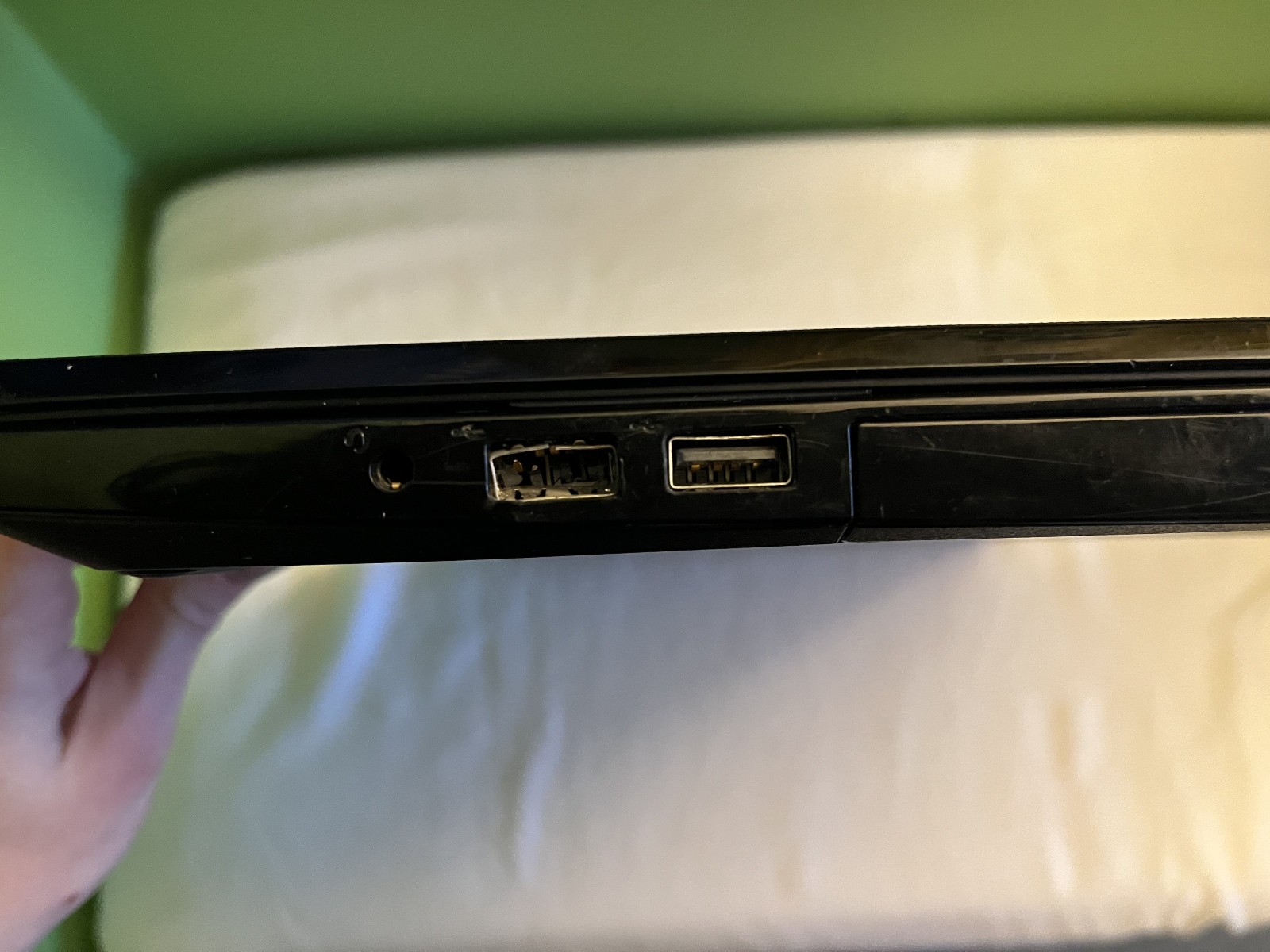 Dell Inspiron 3552 Laptop Intel Celeron N3060 4GB RAM 500GB HDD Windows 10
