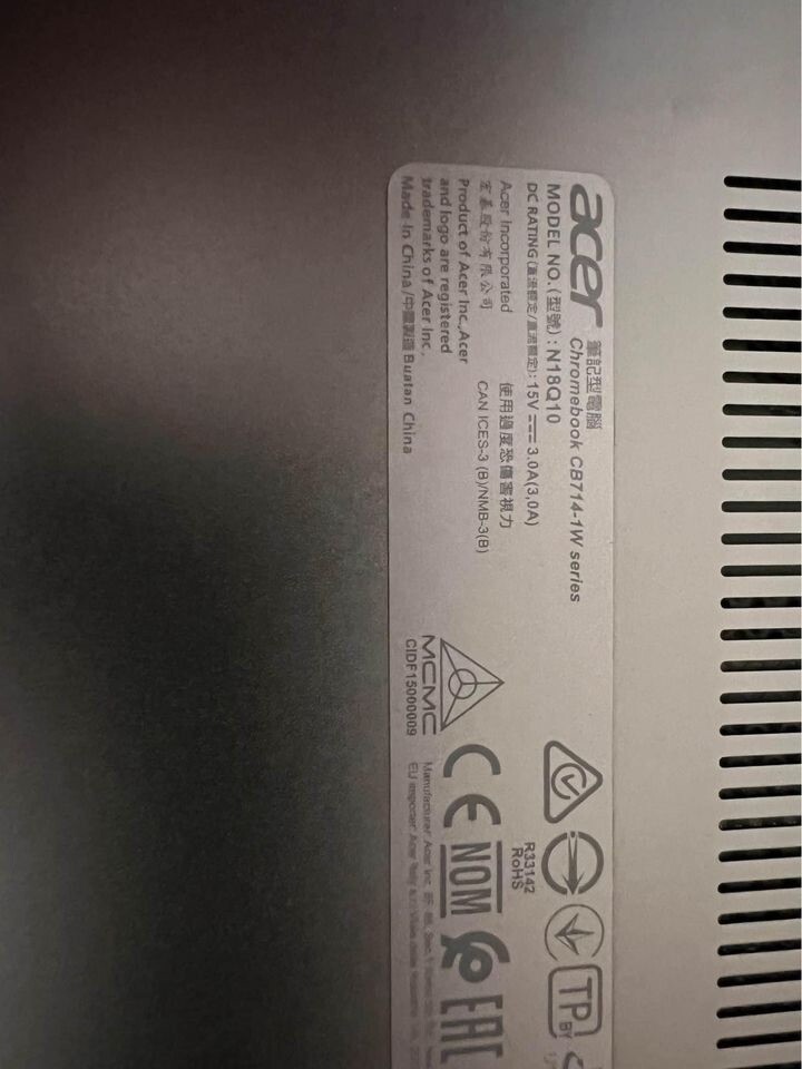 Acer Chromebook 714 CB714-1WT-3447 14″ Full HD, Touchscreen, Intel i3-8130U
