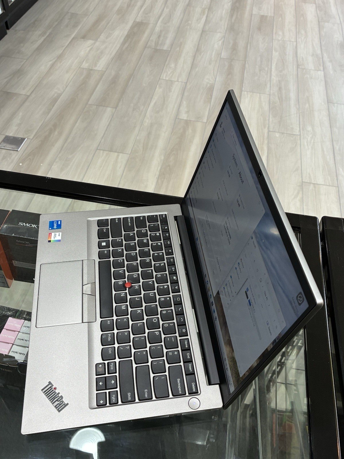 Lenovo Thinkpad E14 Gen 4 14” i5-1235U 16GB/256GB /Adapter/WIN11 PRO