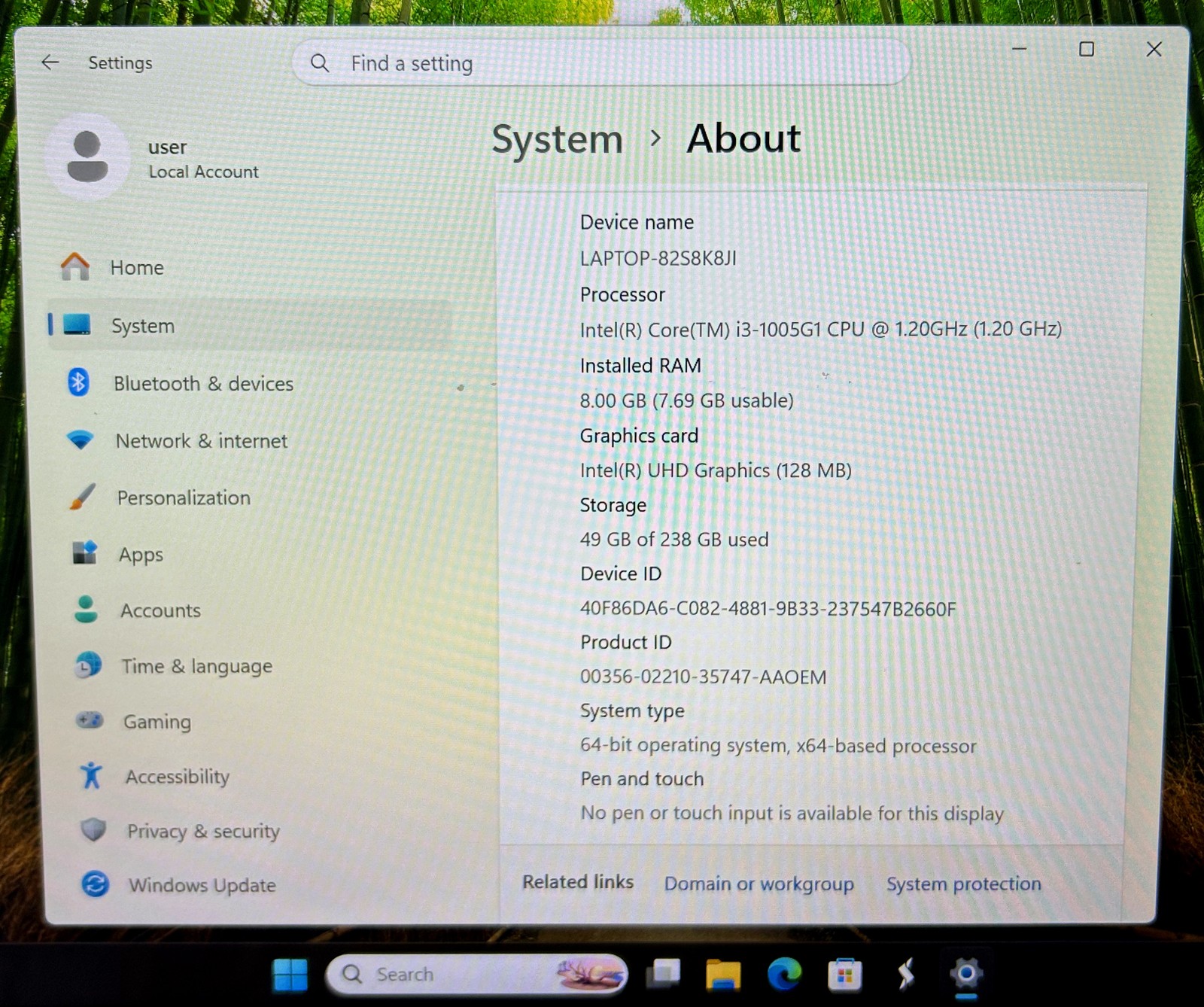 HP 14 inch LAPTOP / model: 14-dq1043cl, Intel i3 1.20, 8 GB, 256 GB SSD / NICE