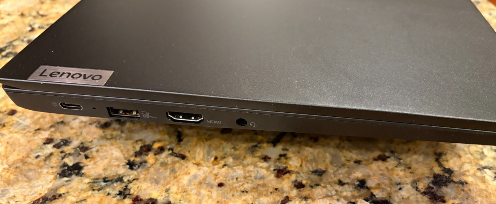 Lenovo ThinkPad E14 Gen 3 14″ Ryzen 7 5700U 16GB RAM 256GB SSD W11P