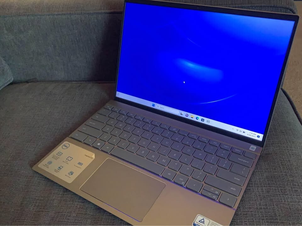 Dell Inspiron 13 5310 13.3” (512GB SSD Intel Core i5-11320H 3.2GHz 16GB RAM)…