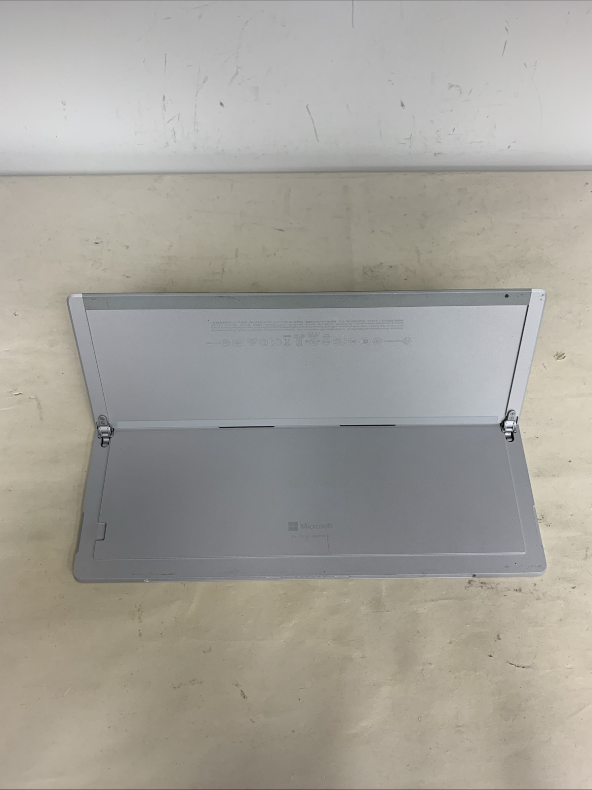 Microsoft Surface Pro 6 1796 Intel i5-8350U 8GB RAM 256GB SSD Win11 Pro