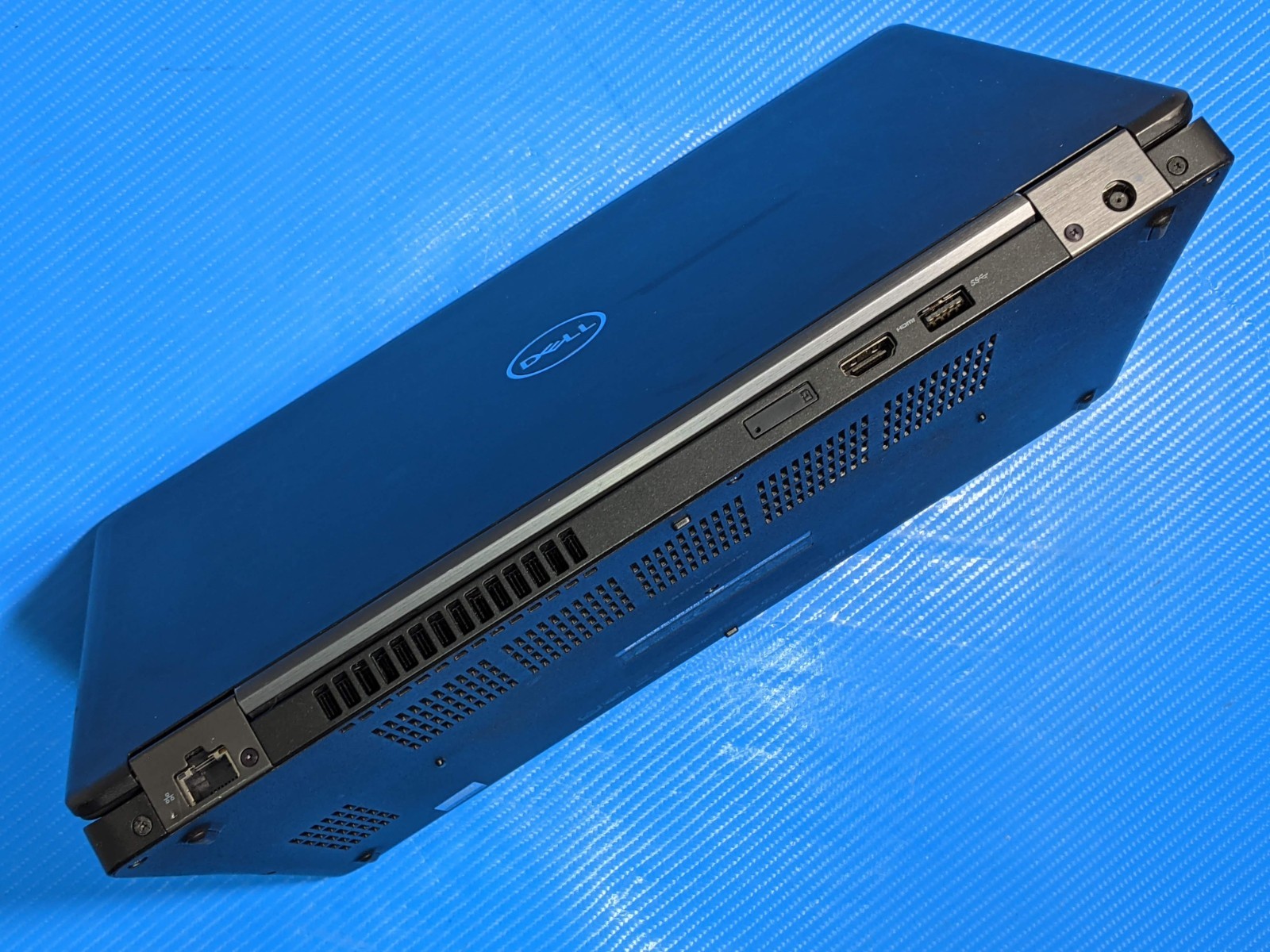 Dell Latitude 5490 14″ FHD Intel Core i5-8365U 1.6GHz 8GB 256GB SSD Win11Pro +PA