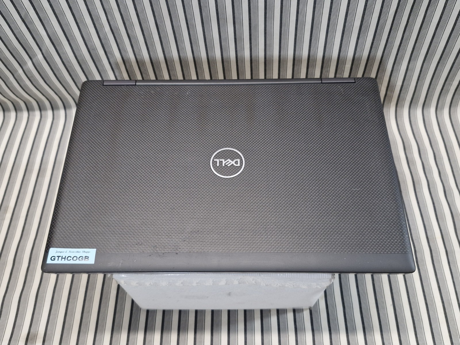 Dell Precision 7540 i9 9th Gen 15.6″ 2TB HDD No Charger Parts Repair