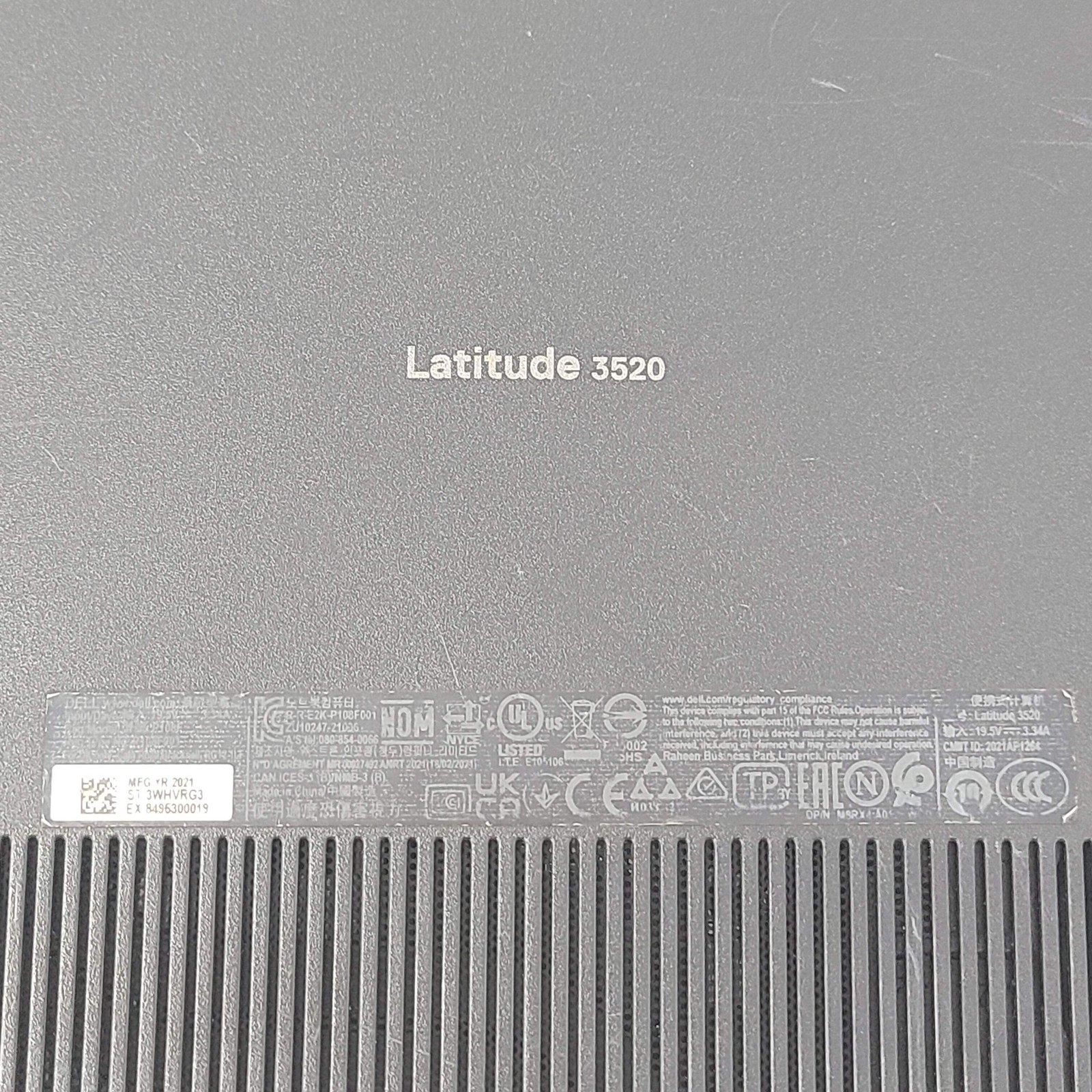 Dell Latitude 3520 15.6″ i5-1135G7 2.4GHz 16GB RAM 256GB SSD