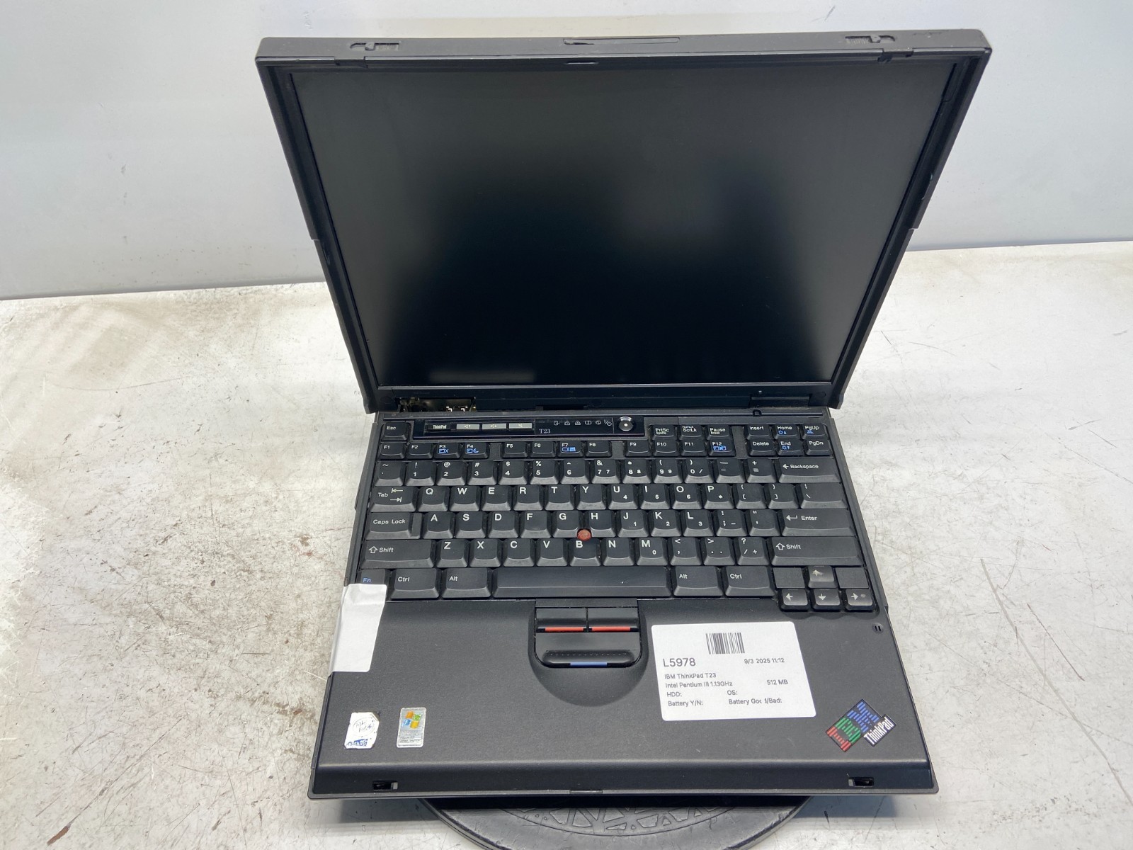 IBM ThinkPad T23 Intel Pentium III 1.13GHz 512 MB NO HDD READ