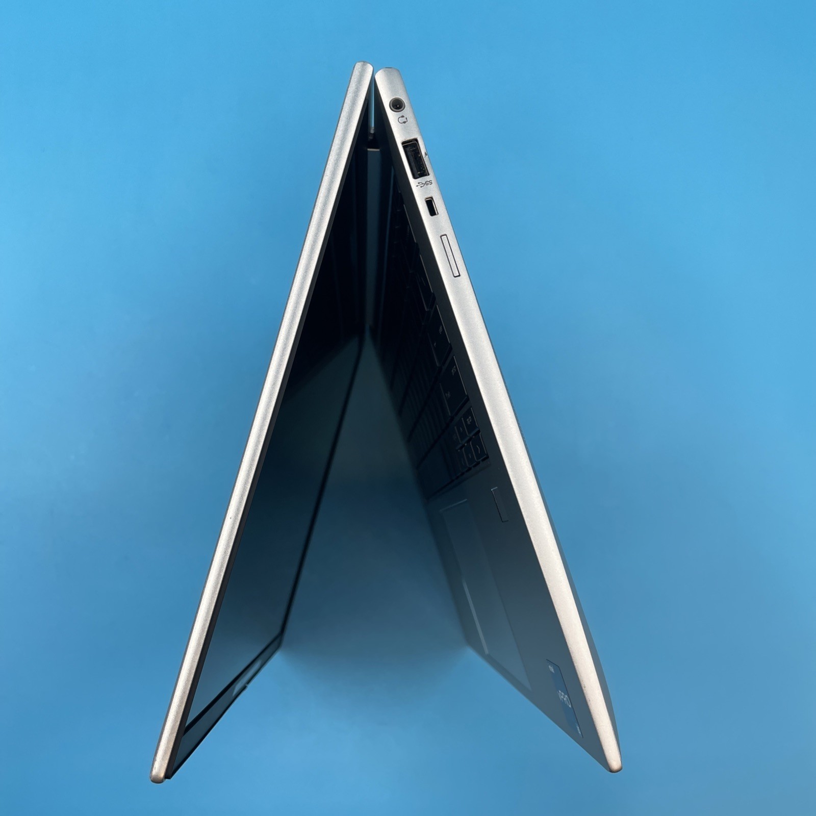 HP EliteBook 840 G10 | i5-1345U | NO RAM | NO DRIVE | NO OS | NO BATTERY | E936