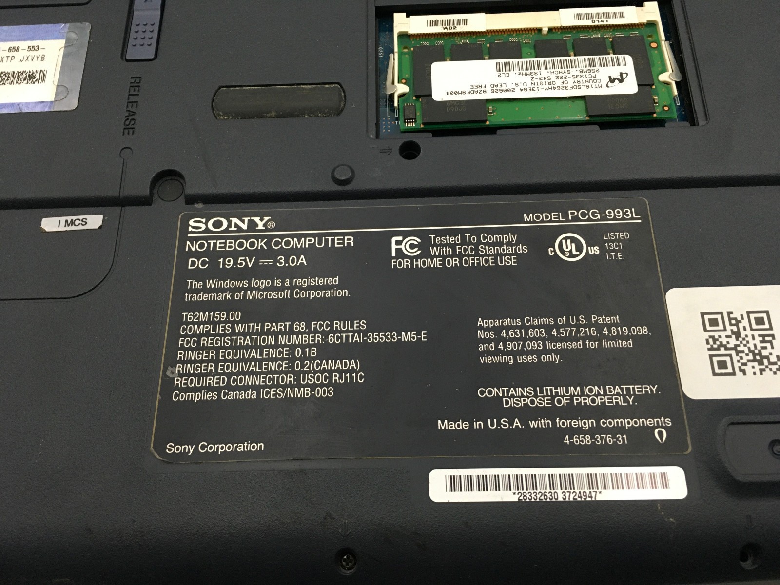 SONY VAIO PCG 993L – BOOTS TO BIOS – INTEL PENTIUM III – 256MB RAM – 14″-READ-BB