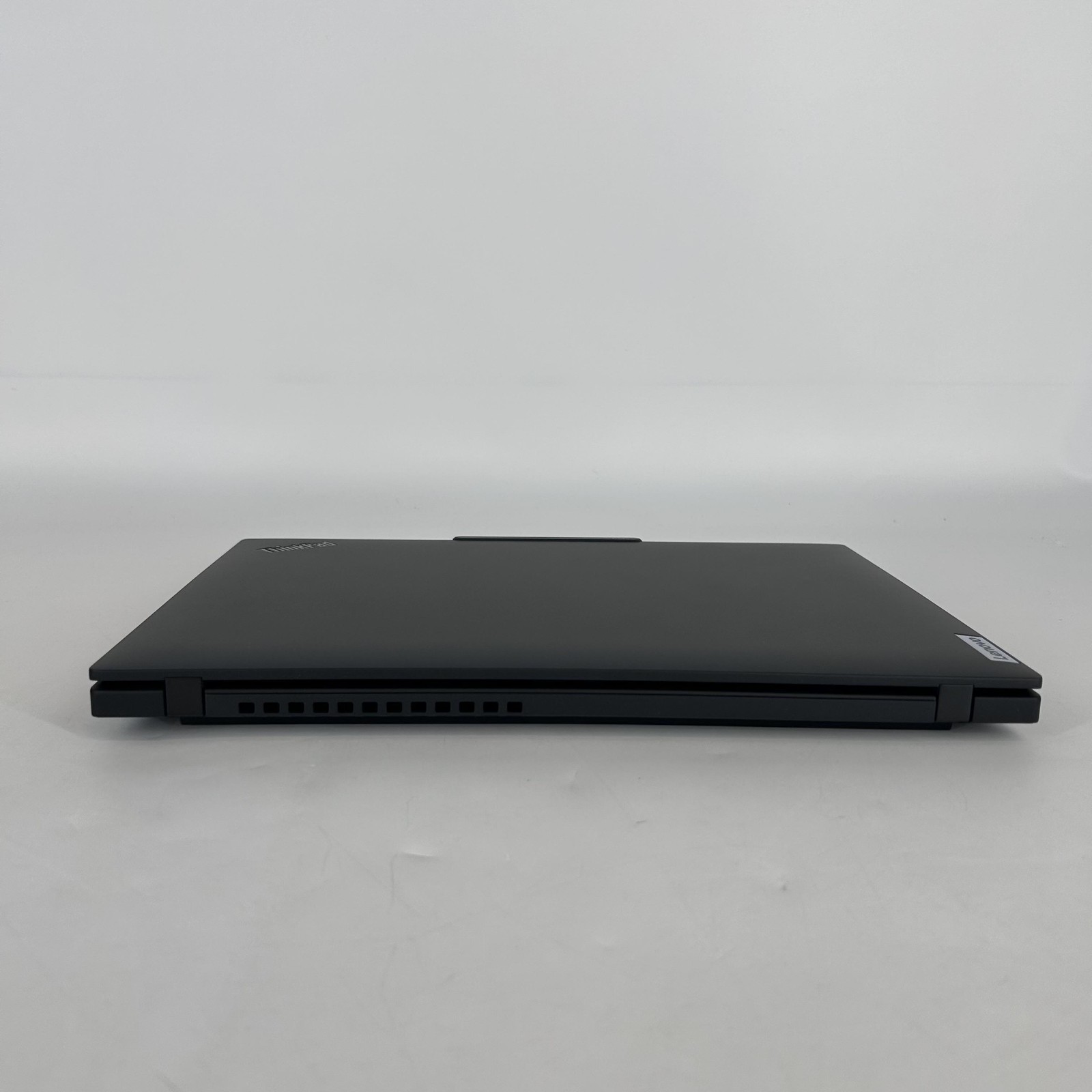Lenovo ThinkPad P14s Gen 6 FHD+ TOUCH 2.0 GHz Ryzen AI 7 PRO 350 32GB 512GB SSD