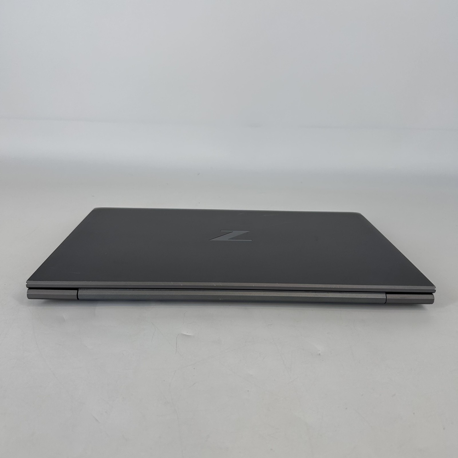 HP ZBook Firefly 14 G7 14 FHD i5-10210U 1.60GHz 16GB 256GB SSD Good