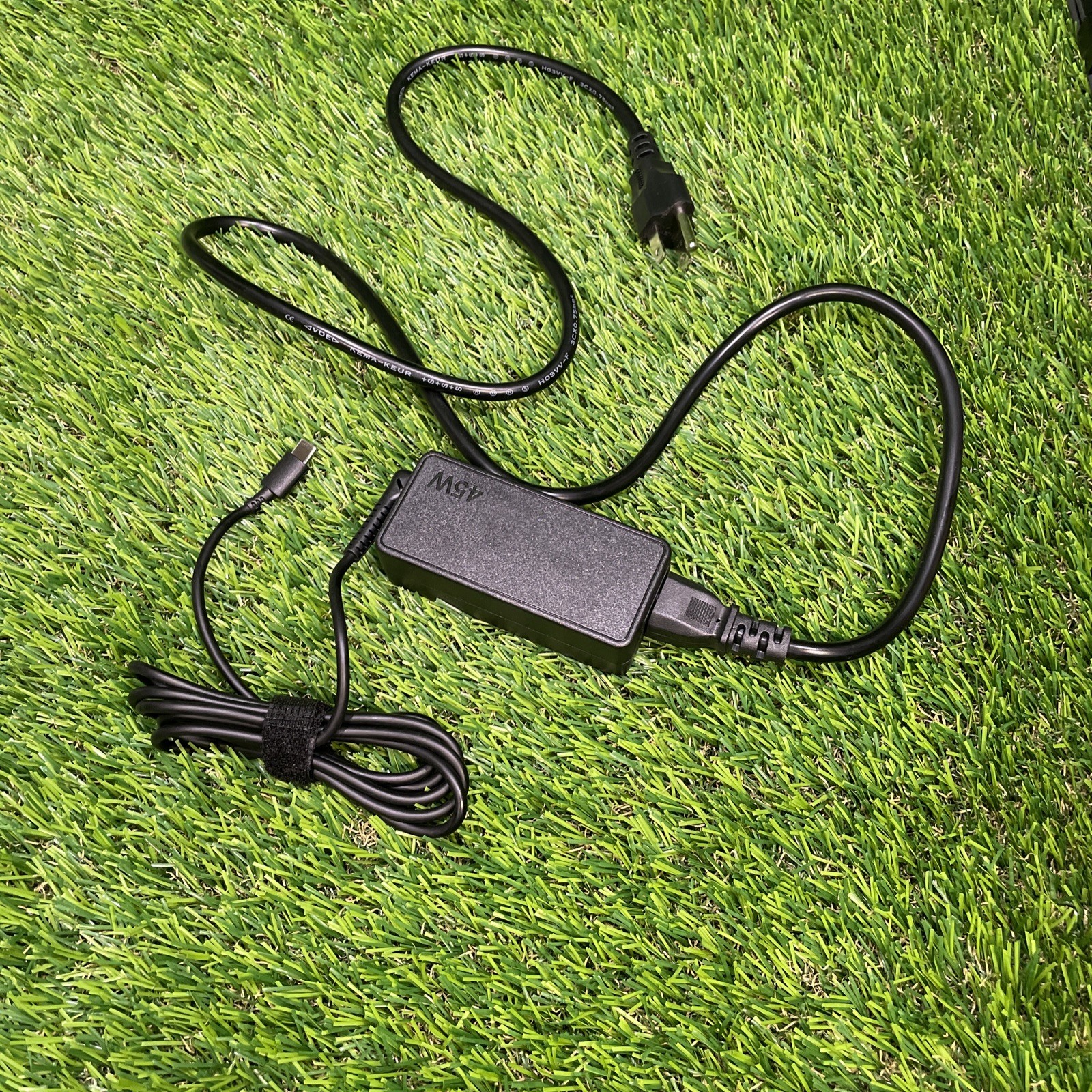 Lenovo Chromebook 100e 81ER Celeron N3350 1.10GHz With Charger Untested