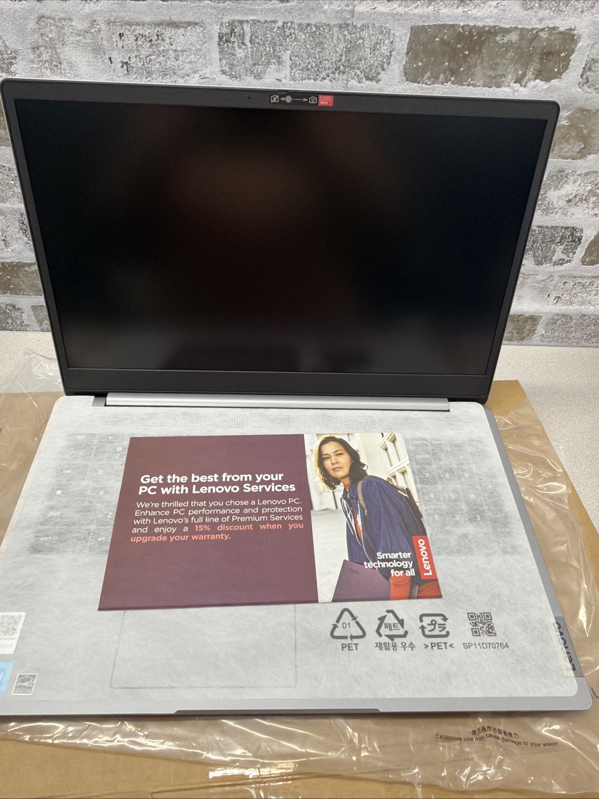Brand New 15.6″ IdeaPad 3 Chrome 15IJL6 with 4 GB Ram, and 64GB