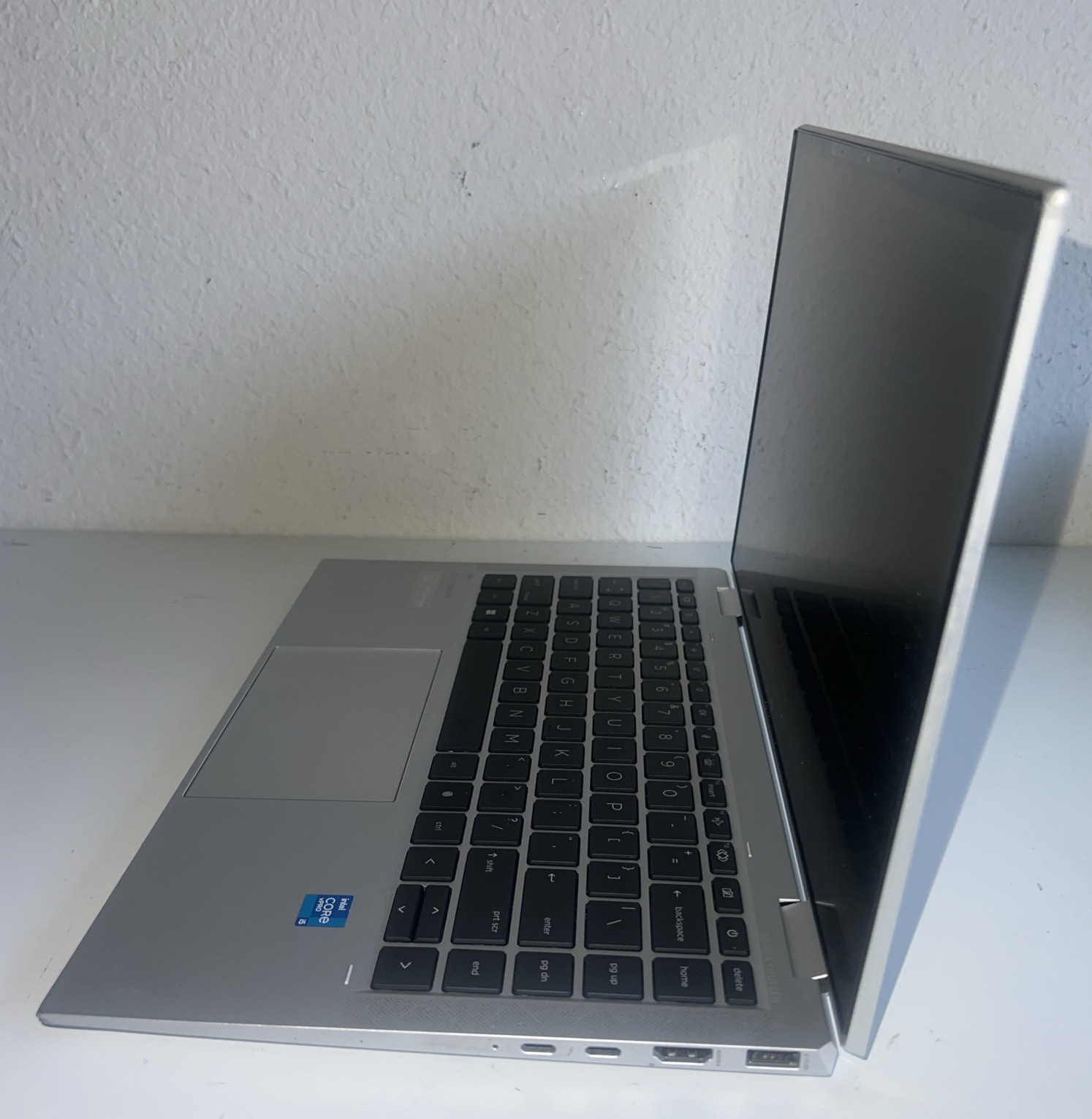 HP Elitebook X360 1040 G8 Core I5 -1145G7 2.6GHz 16GB RAM 256GB 13.3” *** NO OS