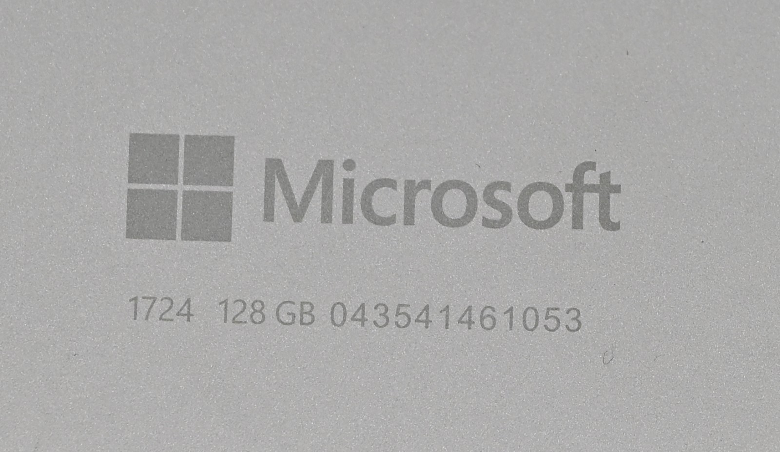Microsoft Surface Pro 4 i5-6300 2.4GHz 4GB RAM 128GB SSD BH: 46.8%