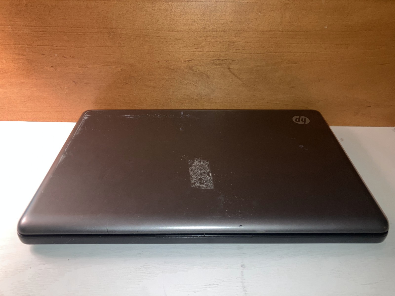 HP 2000 AMD E-450 1.65GHz 1650MHz 4GB Laptop NO HDD NO BATTERY BOOTS PARTS