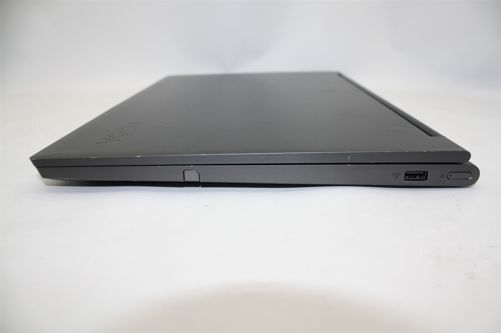 15.6″Lenovo idea Yoga C940-15IRH i7-9750H 2.60GHz RAM 16GB NVMe 256GB GTX 1650