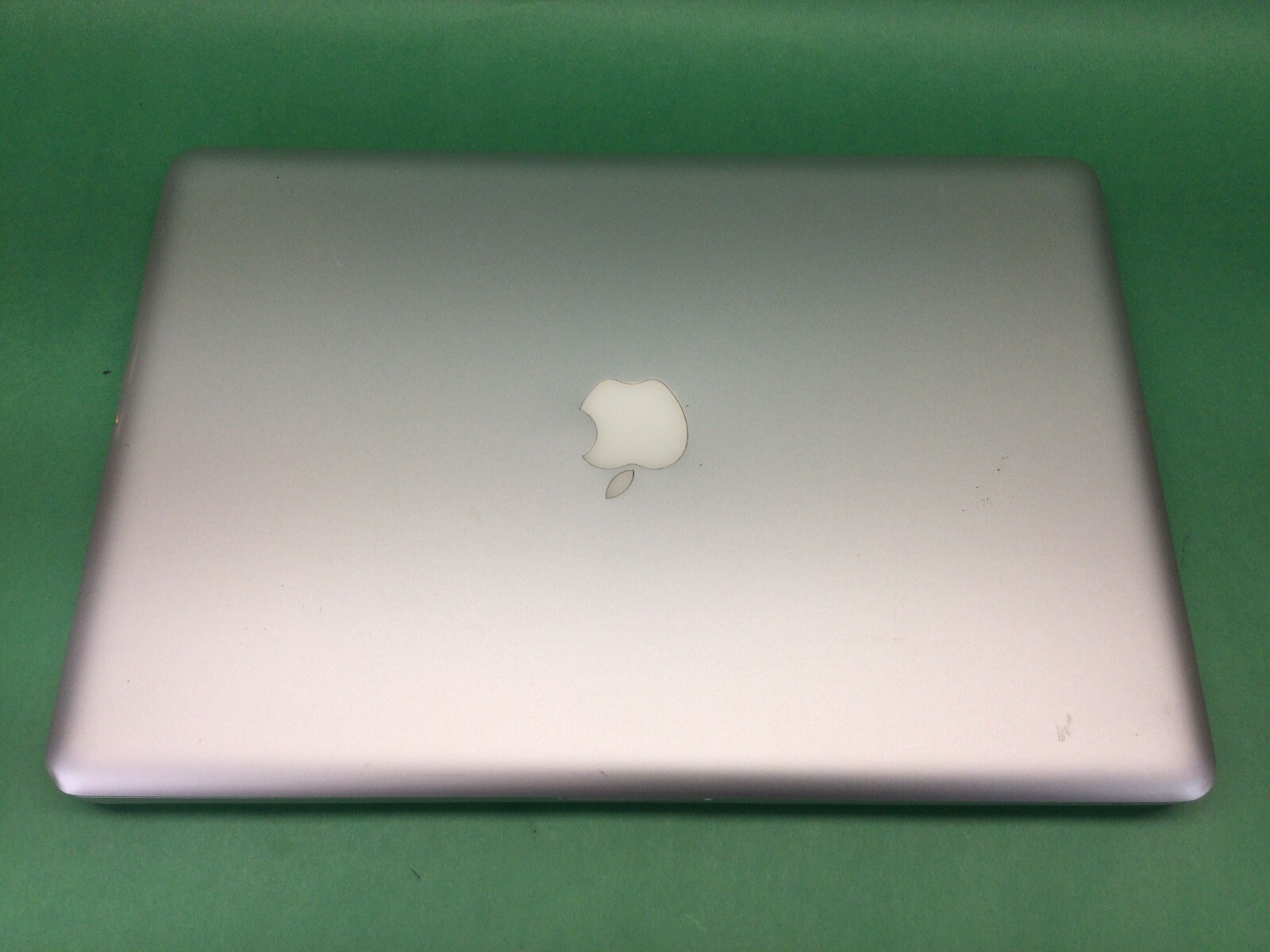Apple MacBook A1286 – 15” Laptop – UNTESTED