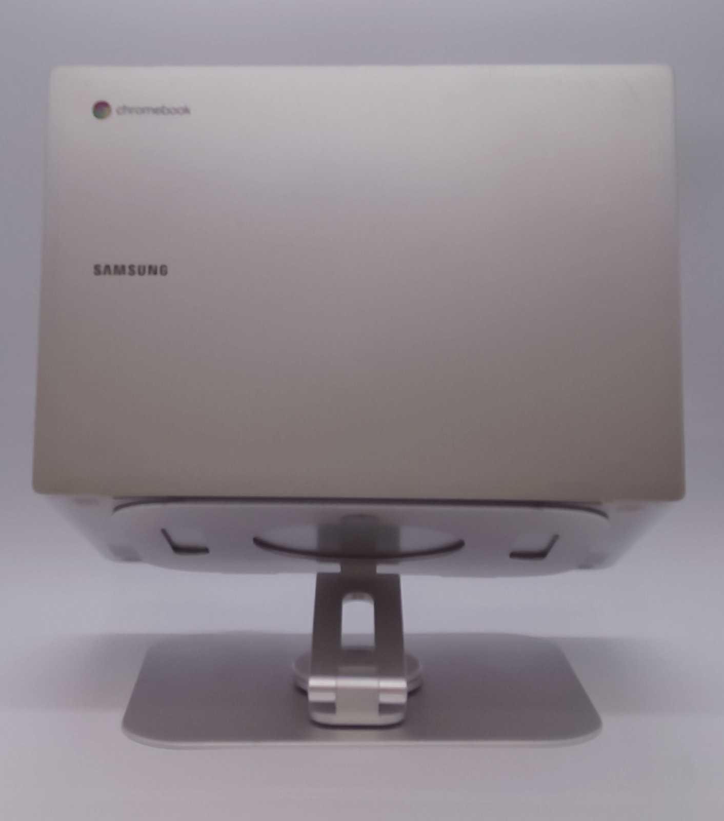 Samsung XE340XDA-KA1US Chromebook Celeron N4500 1.1GHz 4GB 32GB EMMC USED NO AC