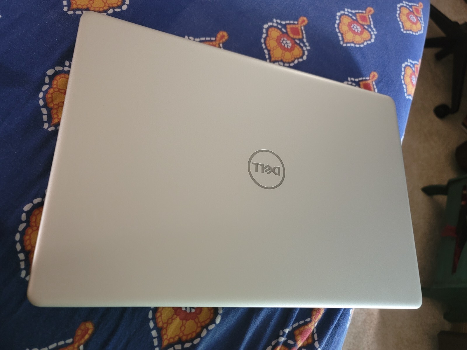 Dell Inspiron 15 5593 15.6″ Core i5 8 GB FHD RAM ALMOST BRAND NEW HOT HOT HOT!!!