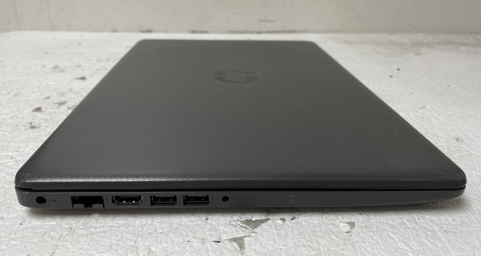 HP 255 G7 15.6” AMD A6-9225 @2.60GHz 8GB RAM 256GB SSD Win10Pro AMD Radeon R4