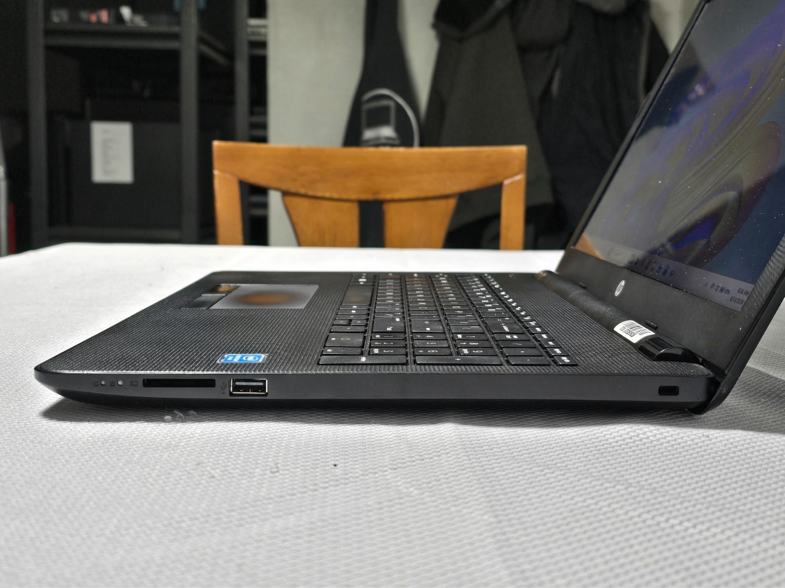 HP 15-bs2xx 15.6″ Laptop Celeron 1.1GHz