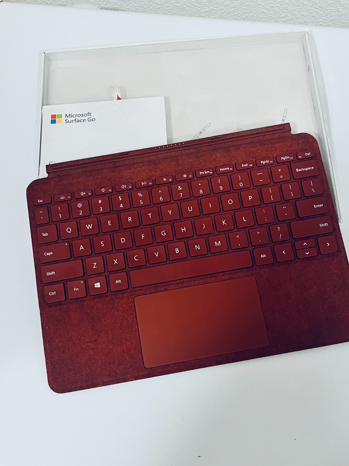 MS Surface Go 3, TypeCover, Power Supply, 8GB RAM, 128GB SSD, Battery Health 88%