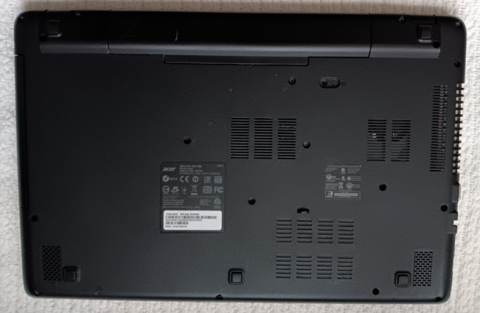 Acer Aspire E5-521-24PQ LCD Screen Black Laptop #2 HD Untested For Parts See Pic
