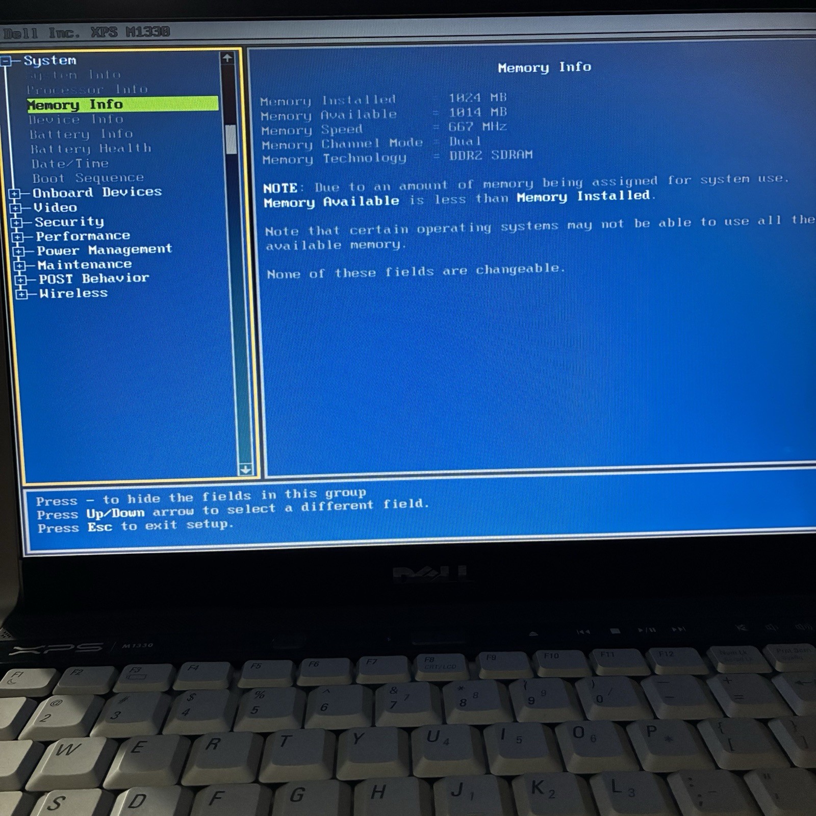 Dell XPS M1330 Core 2 Duo 2GHz No HD 1GB RAM Boots To BIOS Good Screen For Parts