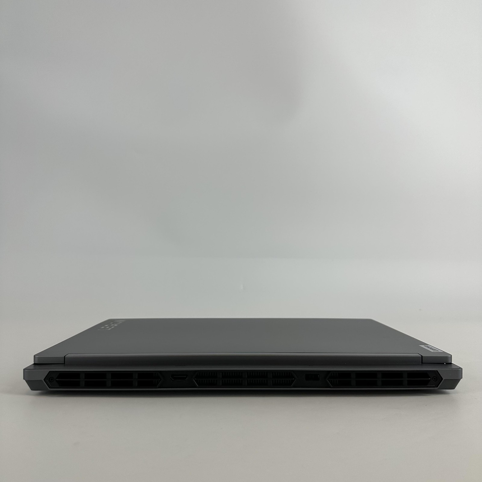 Lenovo Legion 5i Gen 9 16 165Hz QHD+ 2.2 GHz i7-14650HX 32GB 512GB SSD RTX 4070