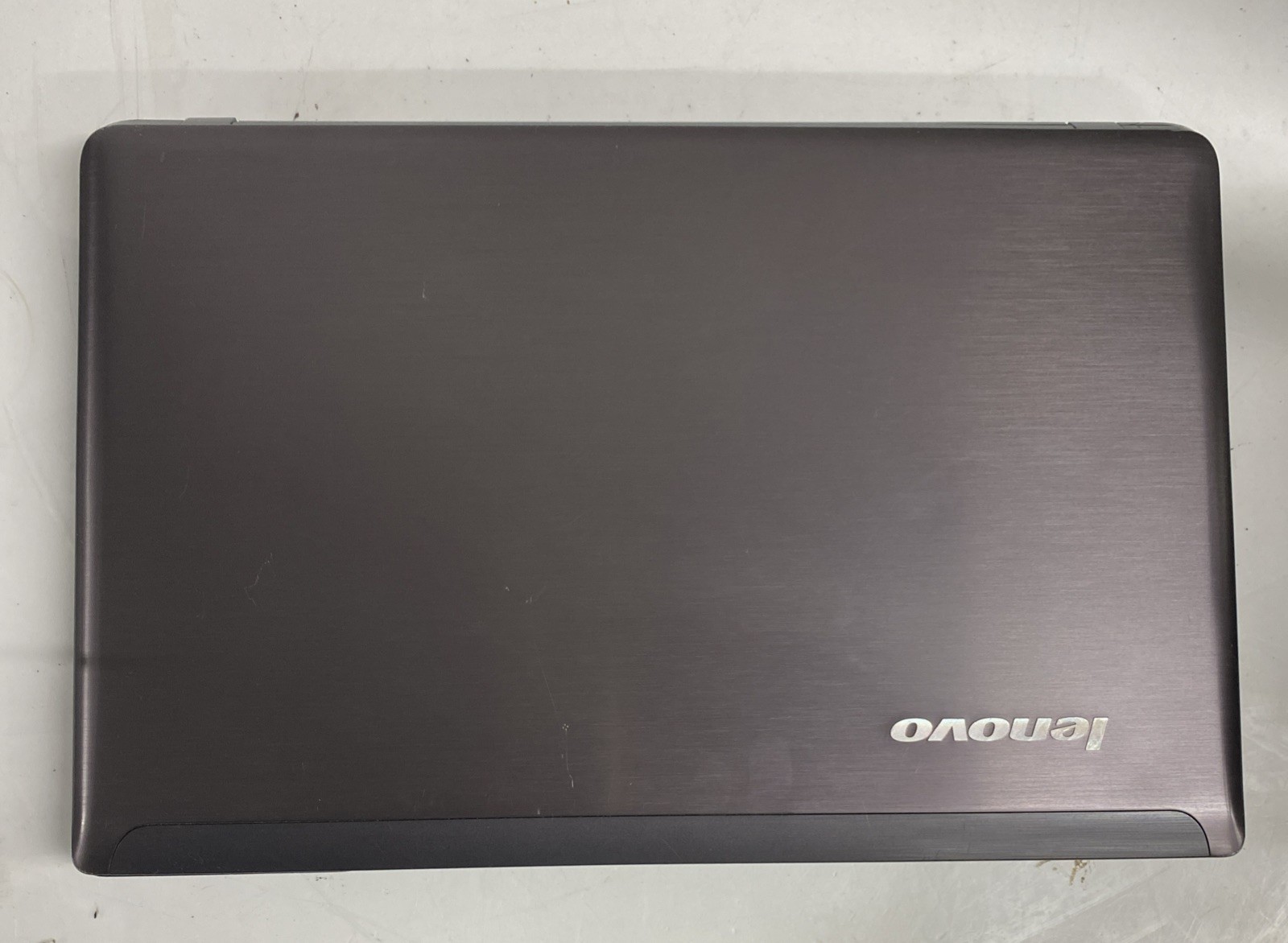 Lenovo IdeaPad Z570 Laptop Intel Core i5-2450M 6GB Ram Bad Battery Windows 10Pro