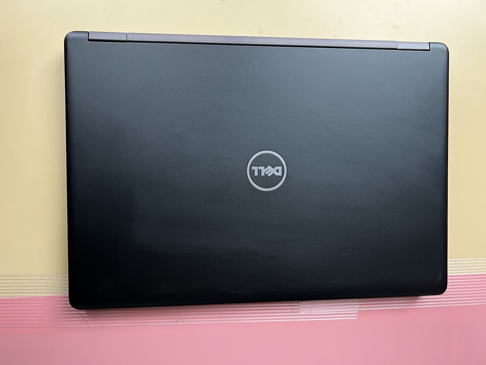 Dell Latitude 5480 Laptop – 2.3GHz i5-6300u 0GB HDD 0GB RAM