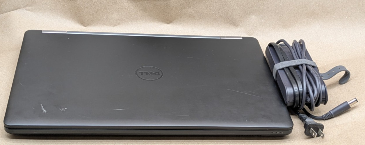 Dell Latitude E5570 15.6″ i7 6820HQ 2.7GHz 8GB RAM 256GB SSD Win 11 AC Adapter