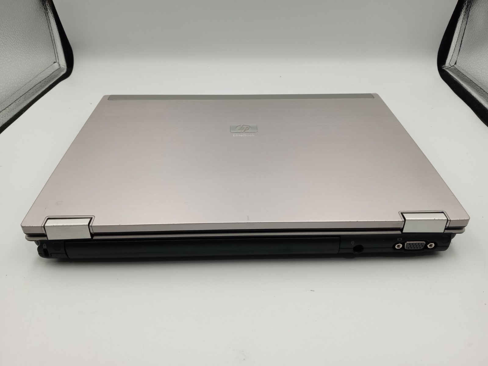HP EliteBook 6930p 14″ Laptop Intel C2D 2.53GHz 4GB RAM 160GB HDD XP – READ -RR