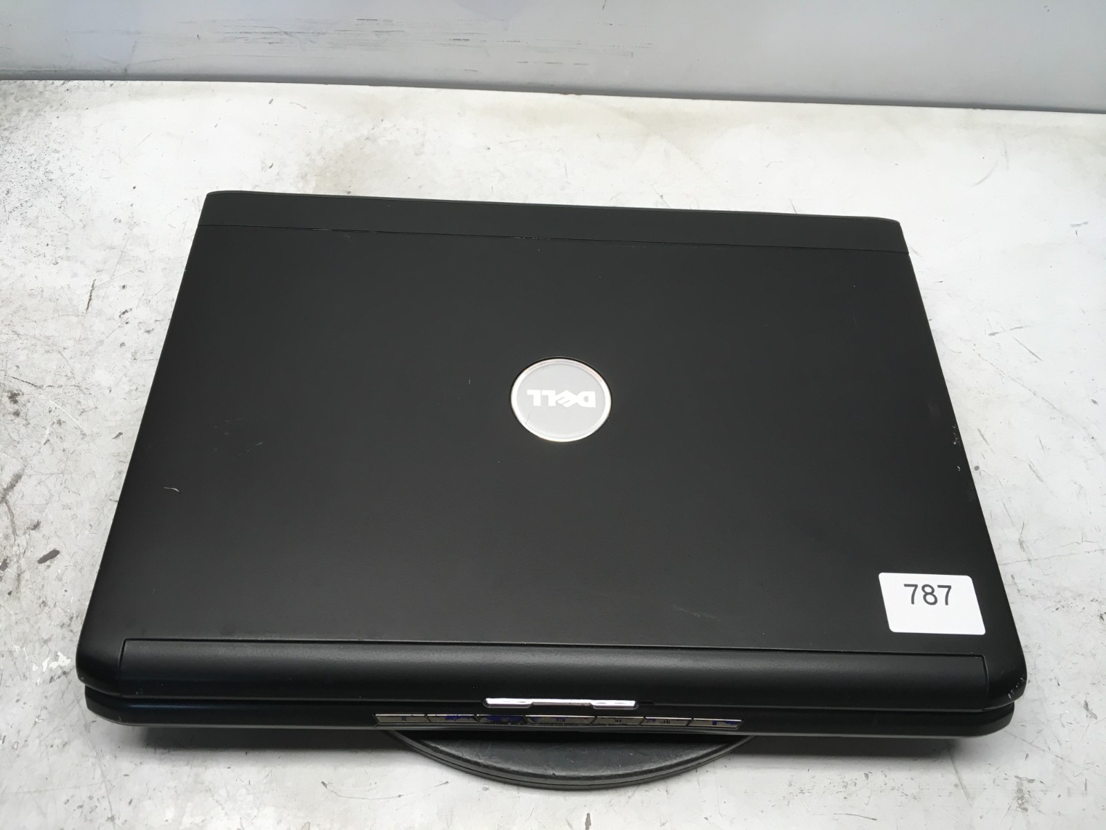 Dell Vostro 1500 Intel Core 2 Duo 06FD 1.4GHz 3 GB NO HDD