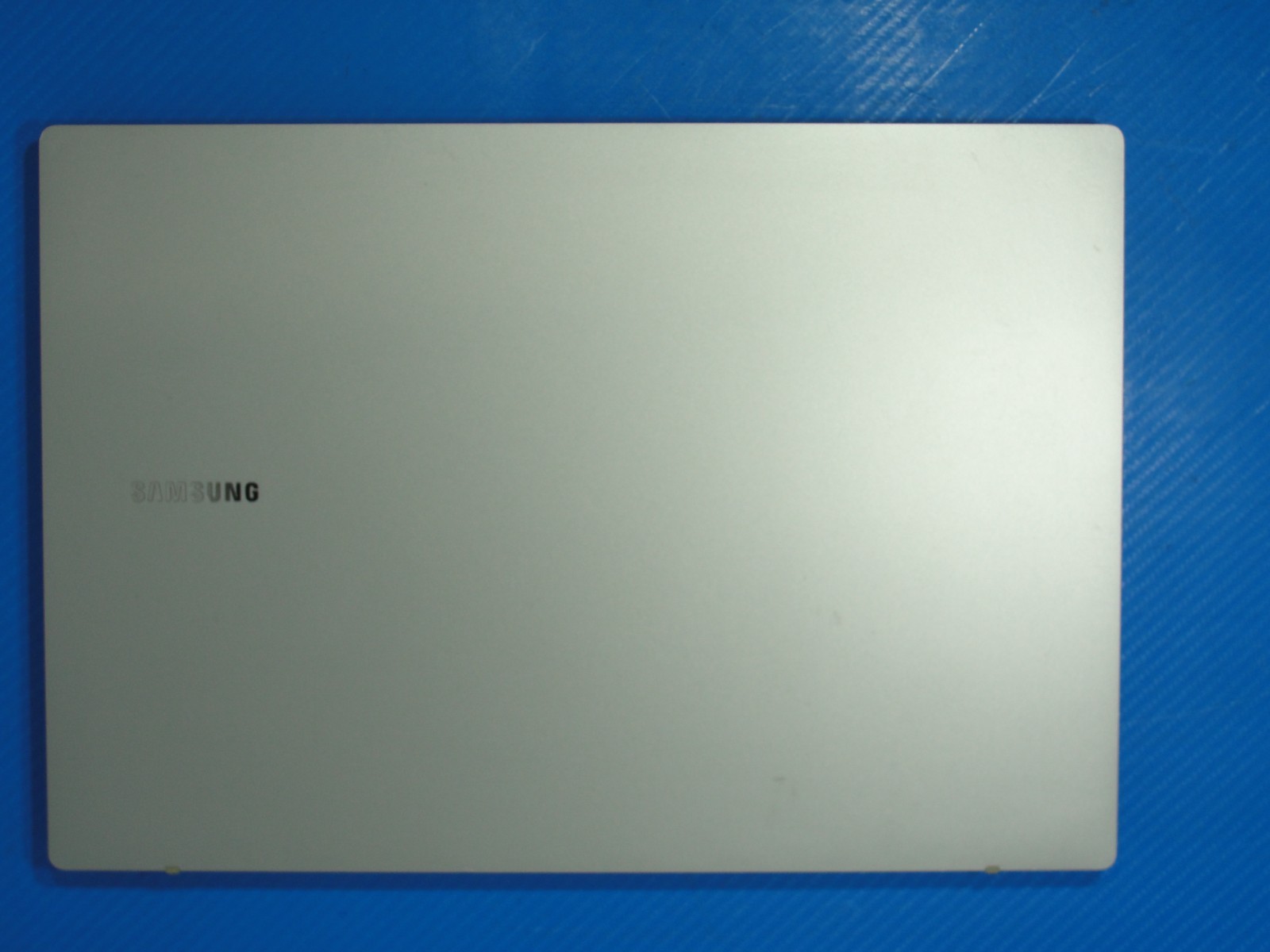 Samsung Galaxy Book Go A5A5-PAKA 14″ FHD Snapdragon8cxGen2 3.15GHz 8GB 256GB HDD