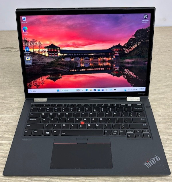 Lenovo ThinkPad X13 Yoga Gen 2 i5-1145G7 16GB 256GB SSD W11P Touch(screen issue)