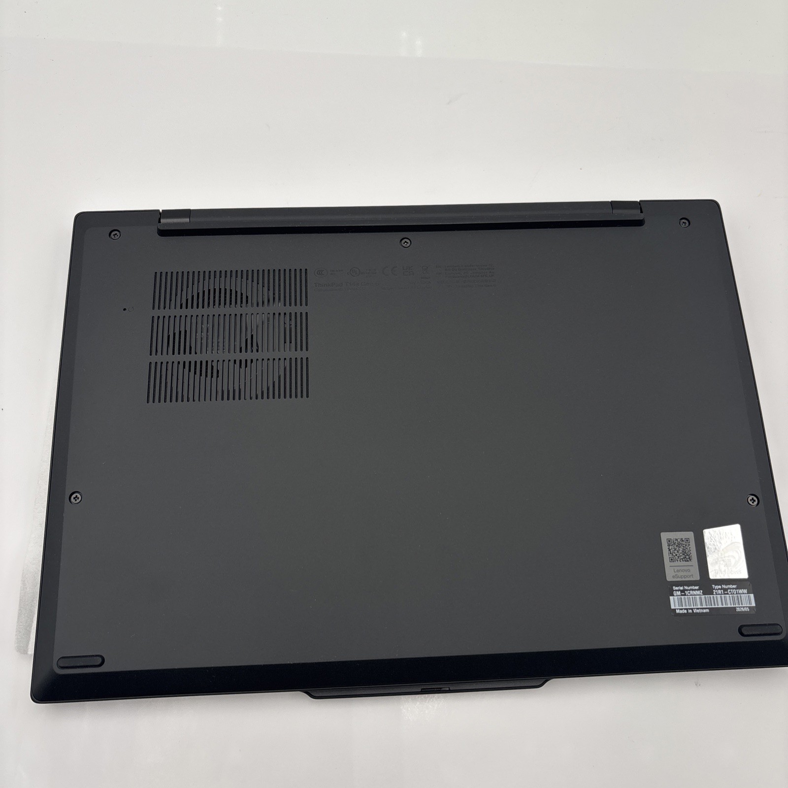 Lenovo ThinkPad T14s Gen 6 14″ WUXGA Core U5-225U 16GB RAM 512GB SSD Black – New