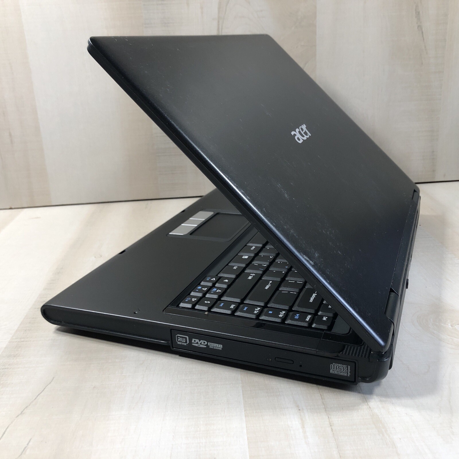 Acer Aspire 5515 15.4″ Laptop (AMD Athlon 2650e 1.6GHz, 3GB/80GB, Windows