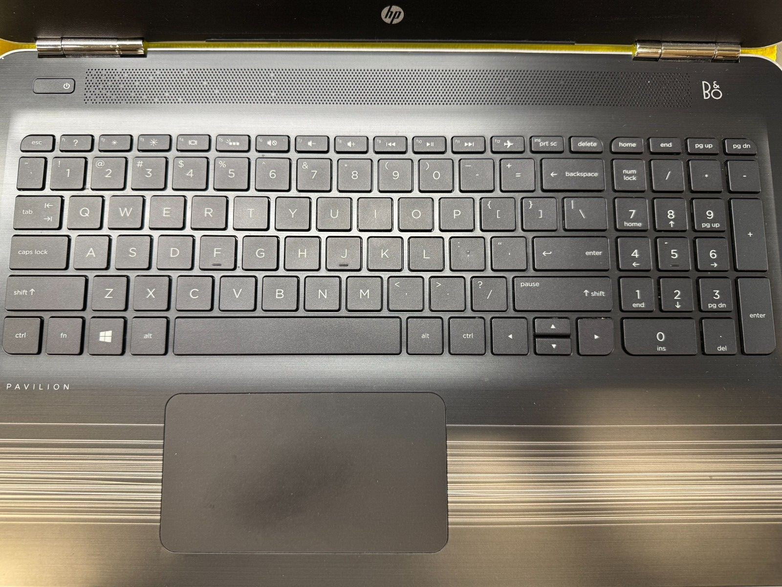 HP Pavilion 15z-aw000 15.6″ AMD A9-9410 R5 @ 2.90GHz FOR PARTS
